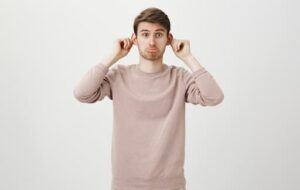 Orelhas de abano: quando a otoplastia é recomendada?